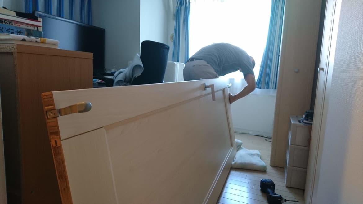 開き戸の建付け調整 | 阿久比町の建具修理なら藤井建具店